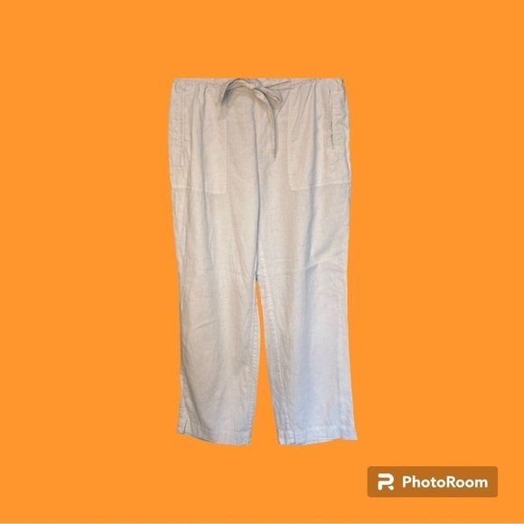 Rafaella Pants - Women’s Rafaela white wide leg pull on comfort size Medium